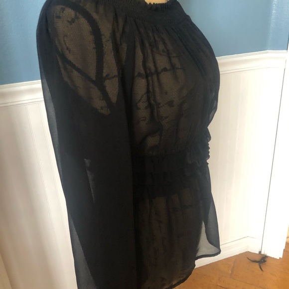 Beautiful black blouse. See-through - Picture 2 of 5